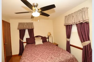 106 N Brook Rd, Springfield, MA 01119 - Photo 17