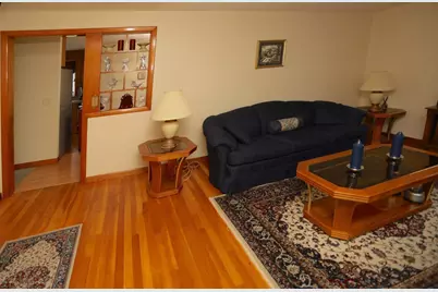 106 N Brook Rd, Springfield, MA 01119 - Photo 23