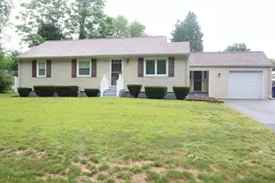 106 N Brook Rd, Springfield, MA 01119 - Photo 37
