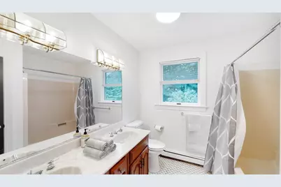 655 South St, Waltham, MA 02453 - Photo 7