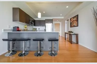 2 Earhart Street #811, Cambridge, MA 02141 - Photo 3