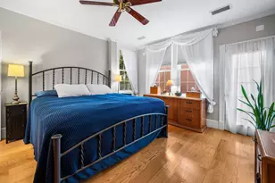 54 Chestnut St, Boston, MA 02129 - Photo 15