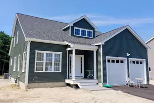 21C Crownshield, Uxbridge, MA 01569 - Photo 1