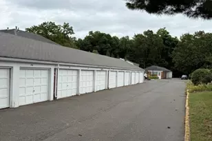 1173 Dickinson St, Springfield, MA 01108 - Photo 29