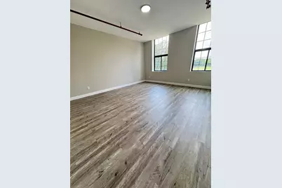 70 Webster Steet #202, Worcester, MA 01603 - Photo 5