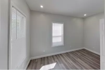 23 Oakwood St #2, Boston, MA 02124 - Photo 5