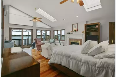 68 Seaview Ave, Swansea, MA 02777 - Photo 17