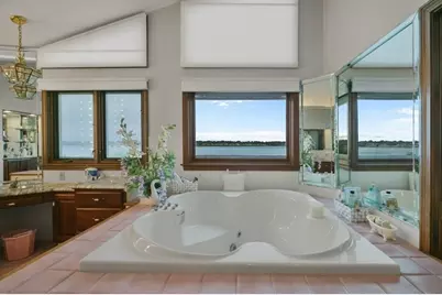 68 Seaview Ave, Swansea, MA 02777 - Photo 21