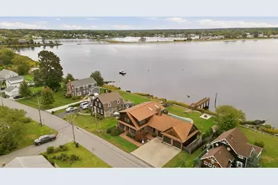 68 Seaview Ave, Swansea, MA 02777 - Photo 37