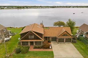 68 Seaview Ave, Swansea, MA 02777 - Photo 35