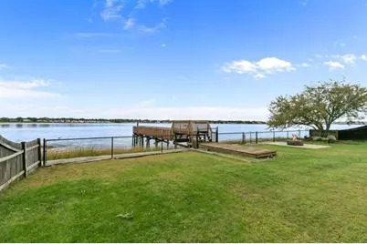 68 Seaview Ave, Swansea, MA 02777 - Photo 31