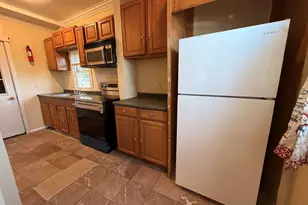 2 Shirley St, Worcester, MA 01610 - Photo 9
