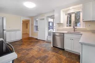18 Park St, Maynard, MA 01754 - Photo 17