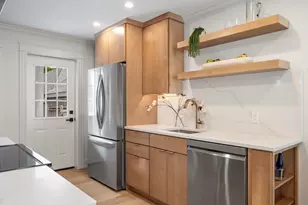 41 Hobart St, Danvers, MA 01923 - Photo 11