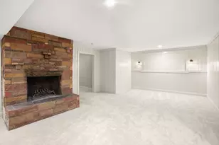 15 Myers St, Uxbridge, MA 01569 - Photo 21