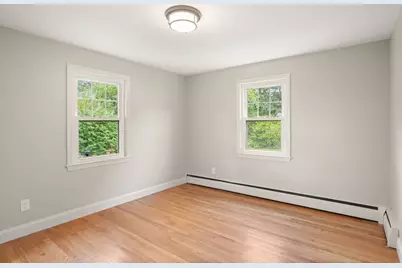 15 Myers St, Uxbridge, MA 01569 - Photo 15
