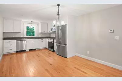 15 Myers St, Uxbridge, MA 01569 - Photo 5