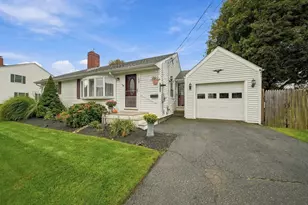 15 Bow, Danvers, MA 01923 - Photo 3