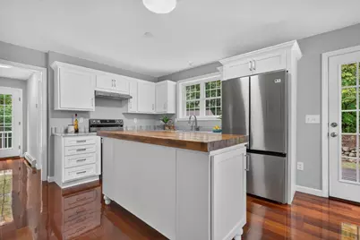 112-A Purchase St, Milford, MA 01757 - Photo 5