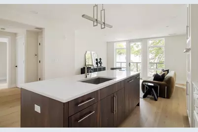 20 Kinmonth Rd #201, Newton, MA 02468 - Photo 9
