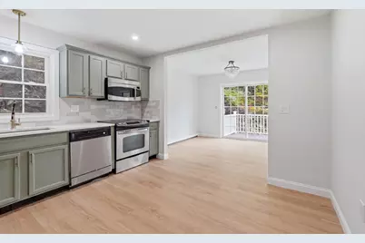105 N Main St #B, Orange, MA 01364 - Photo 5