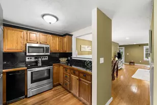 40 Washington Green, Walpole, MA 02032 - Photo 9