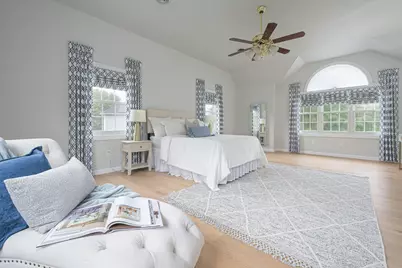 49 Fieldstone Dr, Gardner, MA 01440 - Photo 25