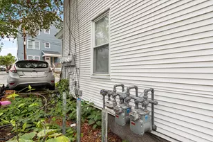 282 Charles St, Fitchburg, MA 01420 - Photo 5