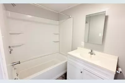 289 Tecumseh #1W, Fall River, MA 02721 - Photo 9