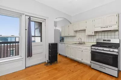 1267 Commonwealth Ave #7, Boston, MA 02134 - Photo 3