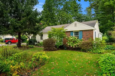 14 Ortins Rd, Hamilton, MA 01982 - Photo 5