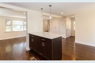 77 Rock Glen Rd, Medford, MA 02155 - Photo 7