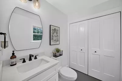 140 Broken Bow Ln, Falmouth, MA 02536 - Photo 13