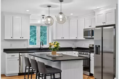 140 Broken Bow Ln, Falmouth, MA 02536 - Photo 3