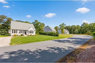 140 Broken Bow Ln, Falmouth, MA 02536 - Photo 35