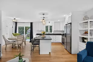 140 Broken Bow Ln, Falmouth, MA 02536 - Photo 5