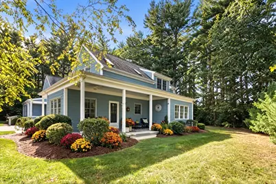 39 Hathaway Pond Cir #39, Rochester, MA 02770 - Photo 1