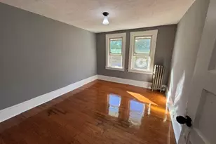 14 Taylor St, Chicopee, MA 01020 - Photo 29