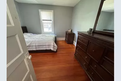 14 Taylor St, Chicopee, MA 01020 - Photo 17