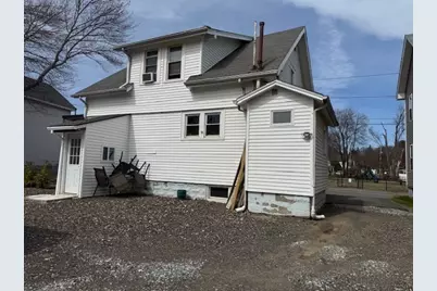 14 Taylor St, Chicopee, MA 01020 - Photo 3