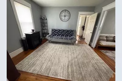 14 Taylor St, Chicopee, MA 01020 - Photo 9