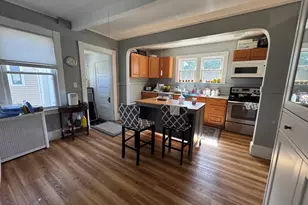 14 Taylor St, Chicopee, MA 01020 - Photo 13