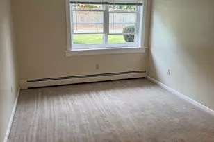 81 High St, Amesbury, MA 01913 - Photo 17