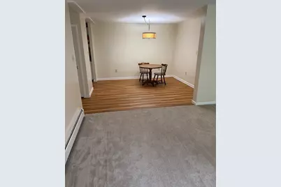 81 High St #4, Amesbury, MA 01913 - Photo 5