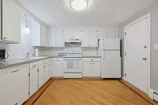 28 Main St, North Reading, MA 01864 - Photo 3