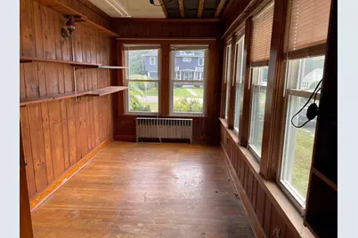 4 Cross St, Grafton, MA 01560 - Photo 9