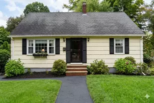 107 Gardner St, Groveland, MA 01834 - Photo 1