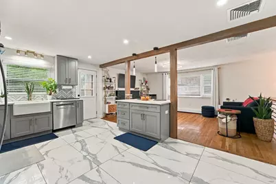 9 Crossman Street, Boston, MA 02126 - Photo 17