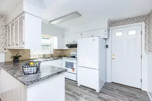 29 Stoneybrook Rd, Methuen, MA 01844 - Photo 7