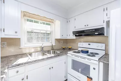 29 Stoney Brook Rd, Methuen, MA 01844 - Photo 9